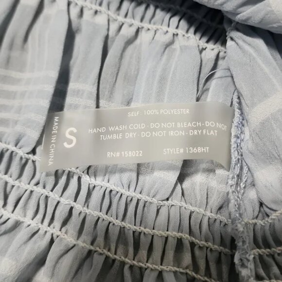 Fashion Nova Sky Blue Smocked Crop Top - Picture 3 of 4